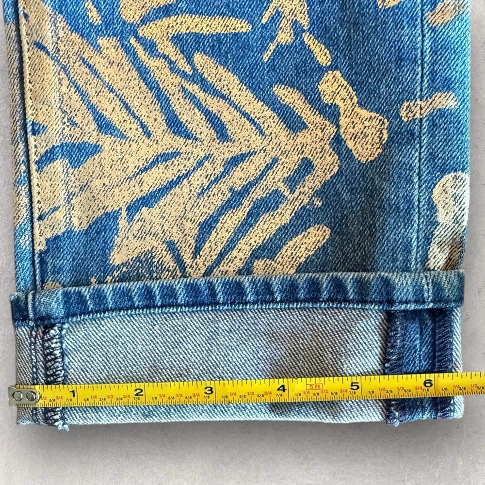 7 For All Mankind Cropped Relaxed Skinny Jeans Gold Leaf Print (Sample) NWT - Picture 5 of 11